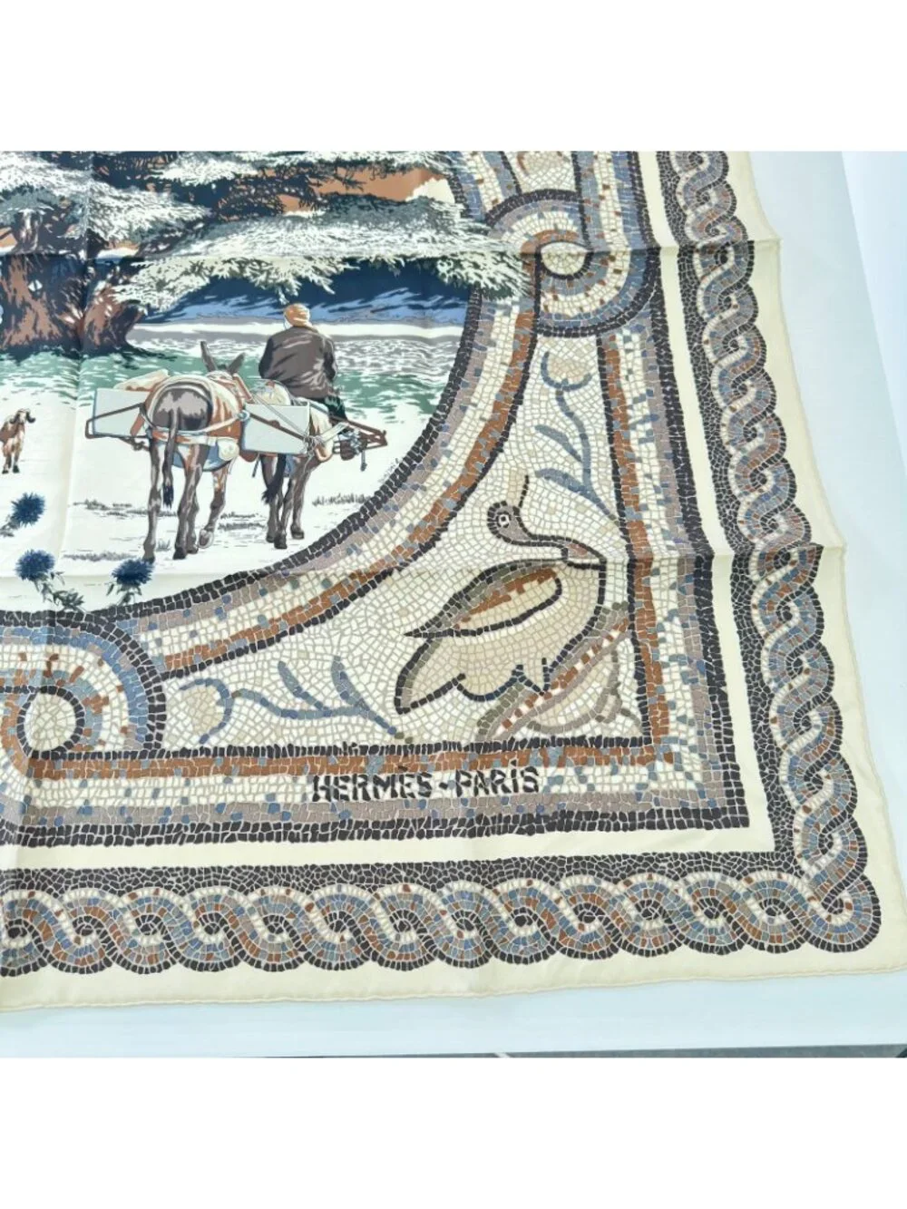 Hermes Scarf Under the Hirayama Cedar Silk 100% Brown